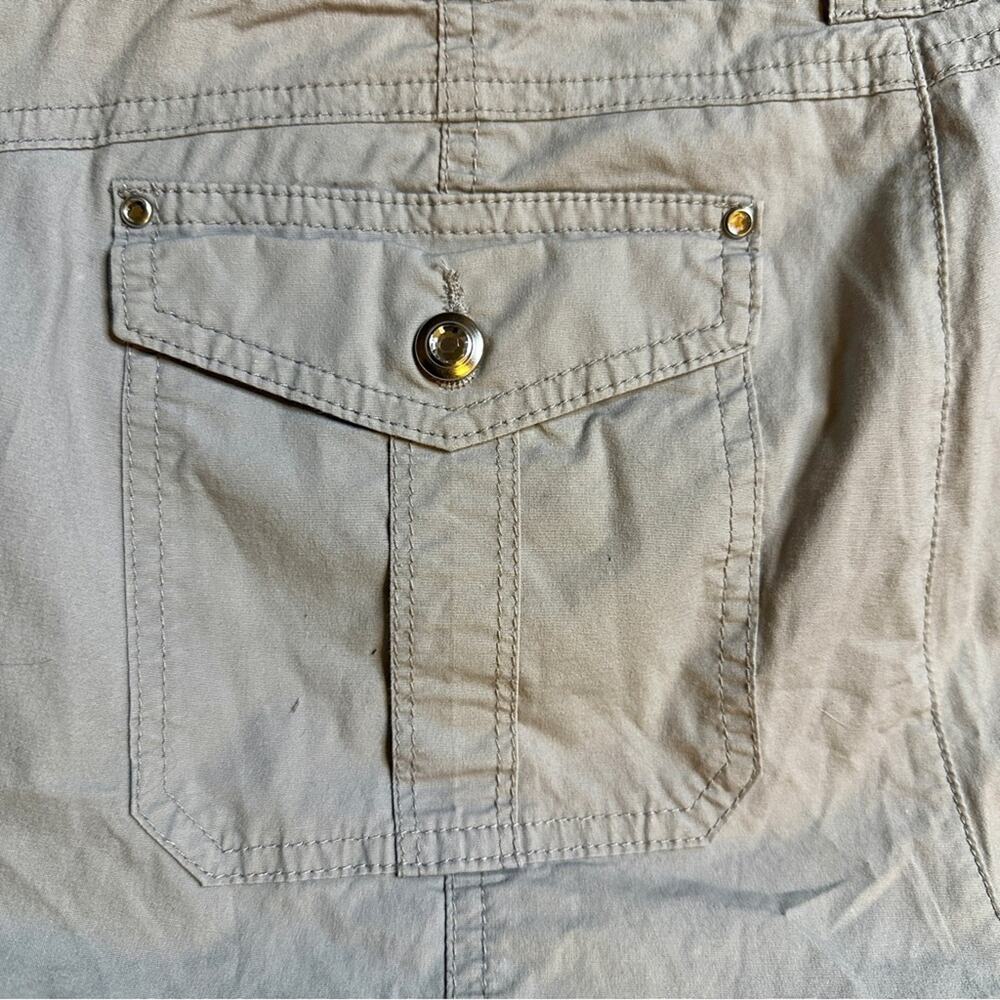 Gray Cargo Capri Pants 14 Coastal Travel Utility Chic Casual - Picture 6 of 9